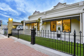 Aloha Central Premium Studios, Mt Gambier